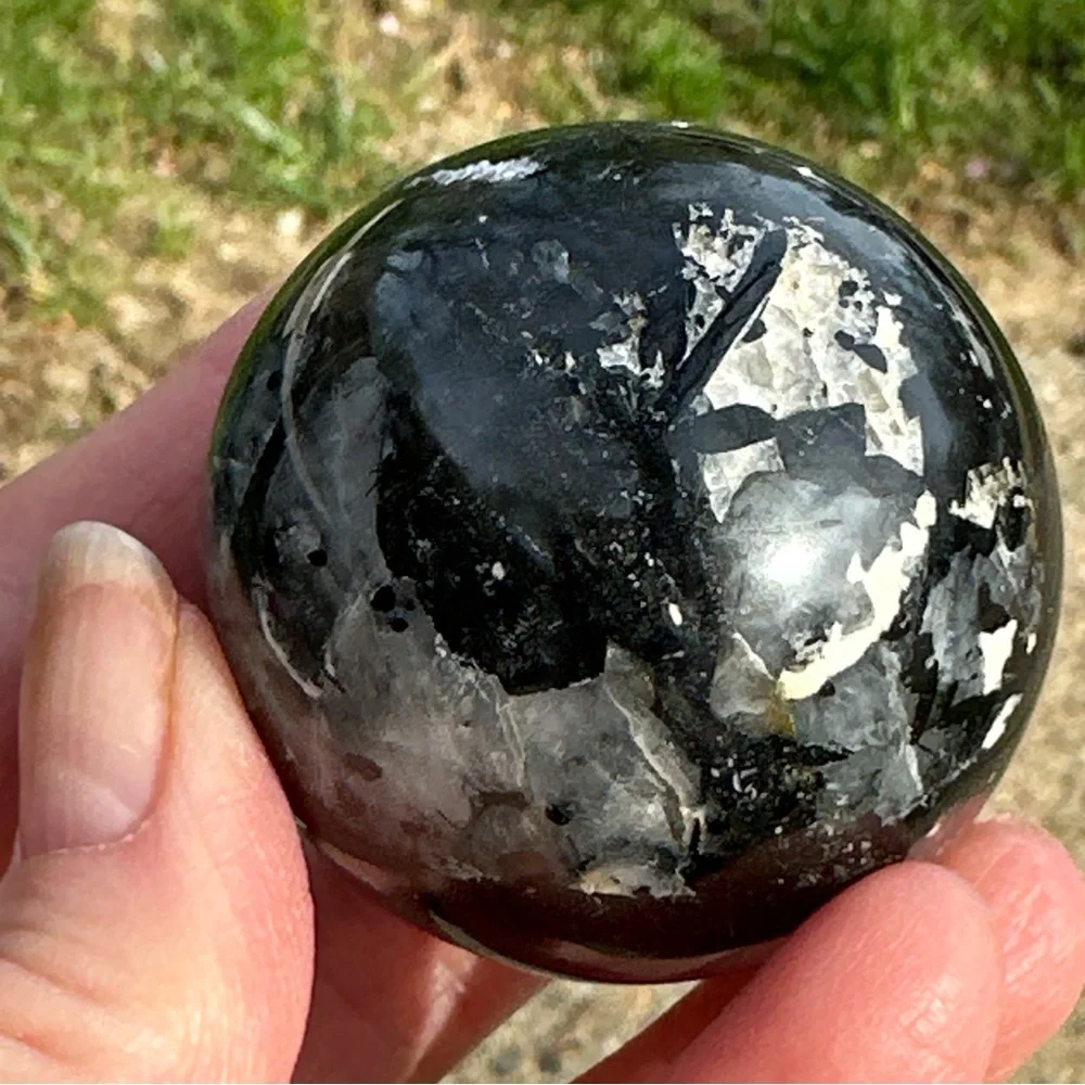 Genuine 975.00 Cts Rutile Quartz Healing Sphere